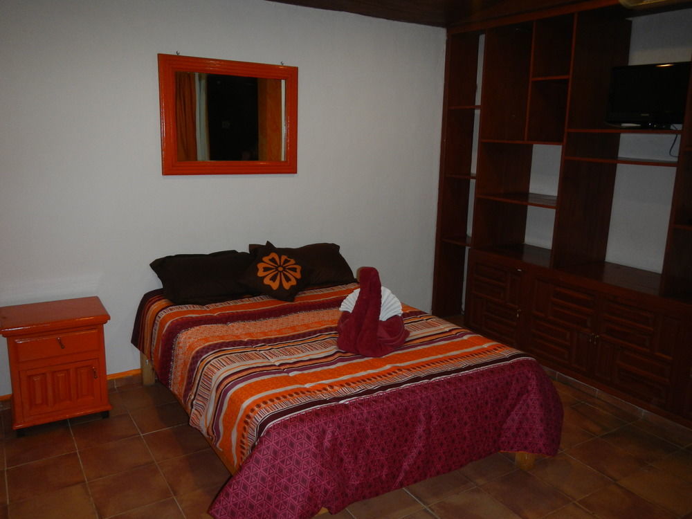 Hotel El Hormiguero Playa del Carmen Dış mekan fotoğraf