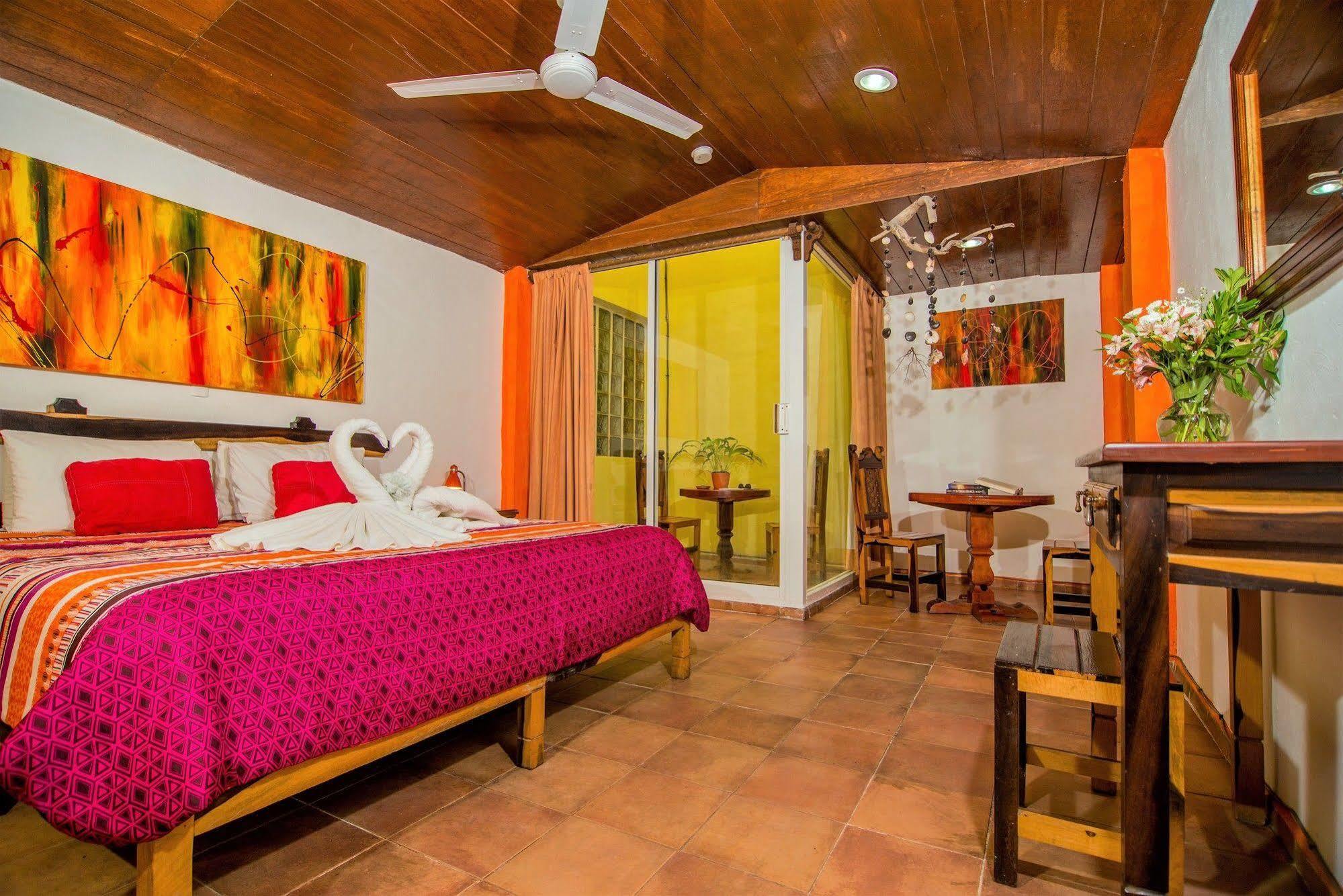 Hotel El Hormiguero Playa del Carmen Dış mekan fotoğraf